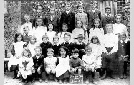 East Dean School photo 1907
